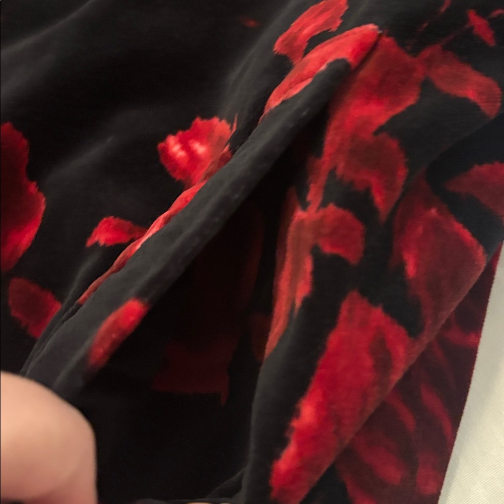 Talbots black velvet blazer red roses SZ 18 3/4 length sleeves 100% Cotton lined - Picture 12 of 15
